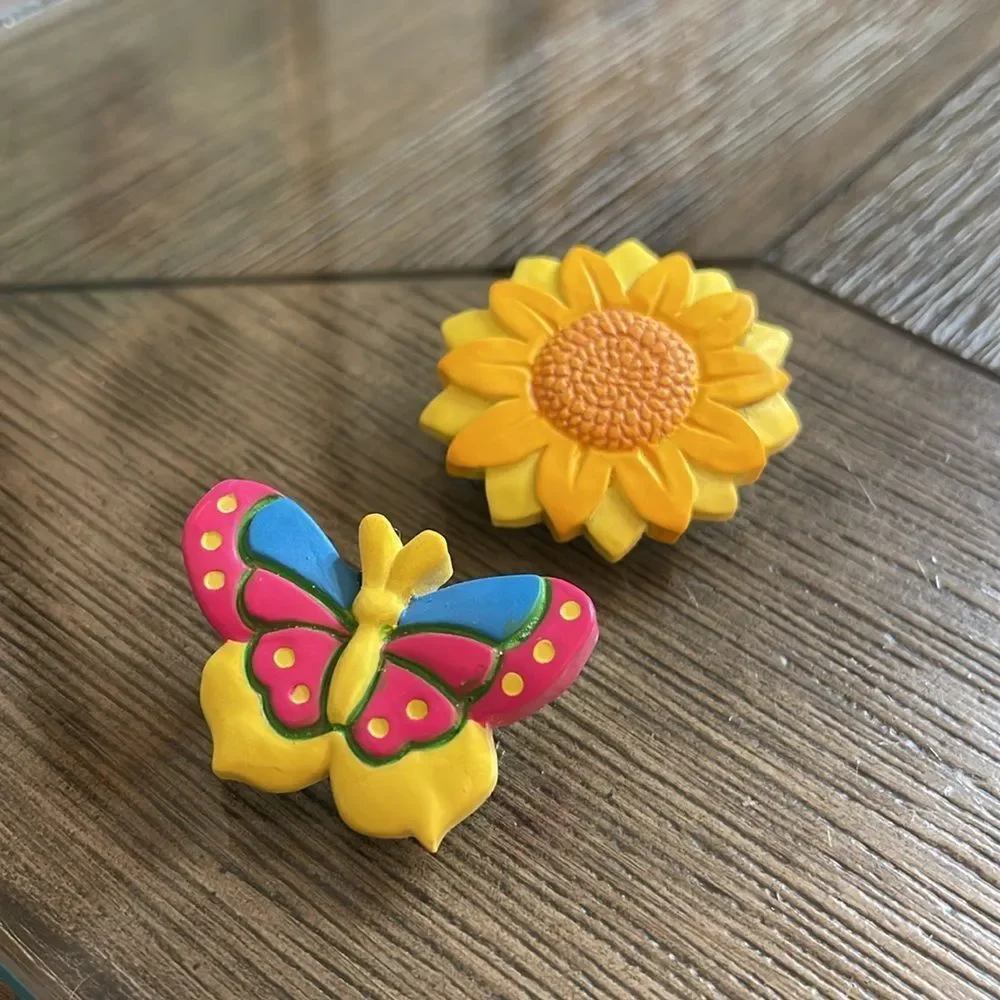 Vintage Butterfly & Sunflower Resin Pins